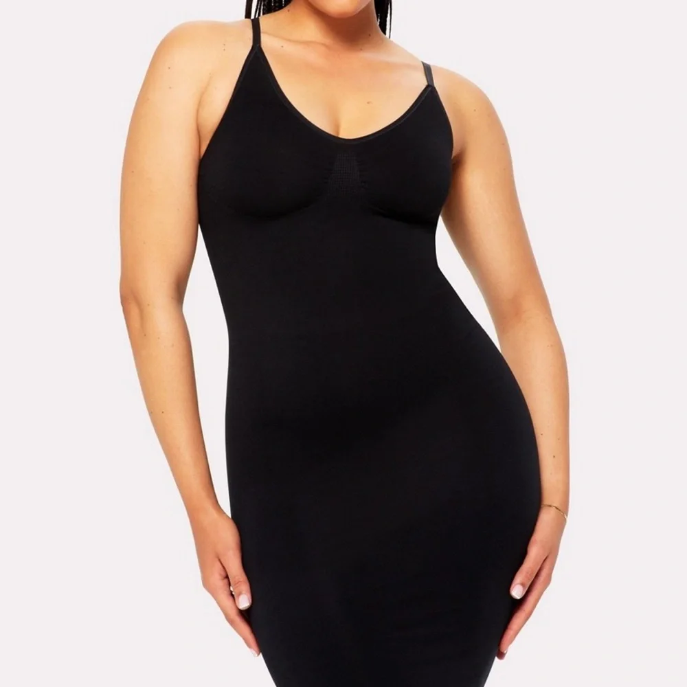 YITTY Smooth As Hell Shaping Dress - Picture 2 of 9